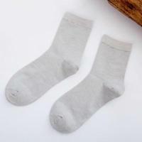 New Womens Bamboo Fiber Colorful Fashion Casual Harajuku Solid Color Black White Cheap Socks Wholesale 5 Pairs