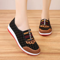 Womens shoes new old Beijing cloth shoes women soft-soled non-slip middle-aged and elderly casual cloth shoes a pedal flat mother shoes