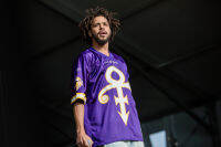 โปสเตอร์ J. Cole เจ.โคล Rapper แร็พเปอร์ Hip Hop ฮิปฮอป Music Poster รูปภาพ ของสะสม ของแต่งบ้าน ของแต่งห้อง โปสเตอร์แต่งห้อง โปสเตอร์ติดผนัง 77poster