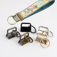 【YF】 10pcs Key Fob Hardware Keychain Split Ring Wrist Wristlets Cotton Tail Clip Ribbon Leather Foldover Connectors Supplies