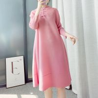 2023 Hot Miyake pleated spring and summer new temperament loose bell sleeve dress womens age-reducing solid color mid-length bottoming skirt