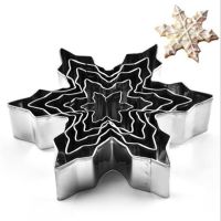 5Pcs/set Xmas Snowflake Shape Cookie Cutters Stainless Steel Snow Form Biscuit Mold DIY Fondant Chocolate Cake Decorating Tools Bread Cake  Cookie Acc