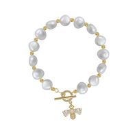 Fashion Rhinestone Pearl Bracelet Retro Design Bee Pendant Light Luxury Zircon Buckle Bracelet