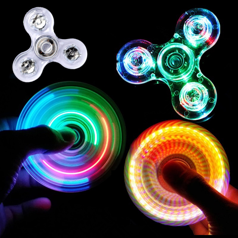 【BermaBaby】ไจโร ของเล่น สีสันสดใส LED Fidget Spinner แฮนด์สปินเนอร์ ของขวัญสำหรับเด็ก