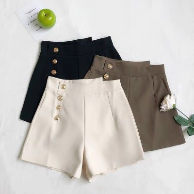 Womens Shorts With 4 Buttons Deviation Code 901