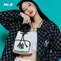 จัดส่งที่รวดเร็ว 2023 new mlb bucket bag NY handbag crossbody shoulder women Drawstring bag กระเป๋าถัง