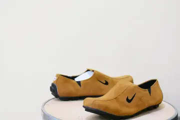 sepatu slip on nike