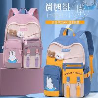 The new female cartoon cute children aged between 6 and 12 years, a primary school pupils school bag backpack light leisure travel bag
