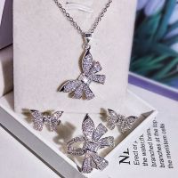 【lz】☜☈∈  925 prata simples borboleta colar anel brincos coreano de três peças feminino conjunto de zircão branco festa de aniversário jóias presente