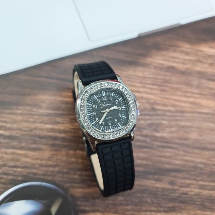 geneva-watch-นาฬิกาข้อมือ-ทรงปาเต๊ะ-patae-สายซิลิโคนนิ่มมาก-สวย-หรูสุดๆ-รับประกันสินค้าจากทางร้าน