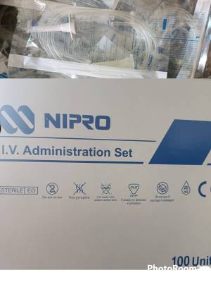 Nipro i.v.Administration สายน้ำเกลือ 100 pcs/boxชุดให้น้ำเกลือผู้ใหญ่ ISA 300D-00S  (100 Sets/Box).