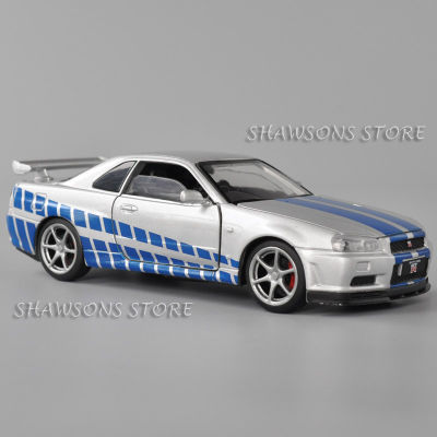 โมเดลรถของเล่นดึงกลับพร้อมเสียงและแสง 1:32 Diecast Metal Nissan Skyline GT-R BNR34 GTR R34