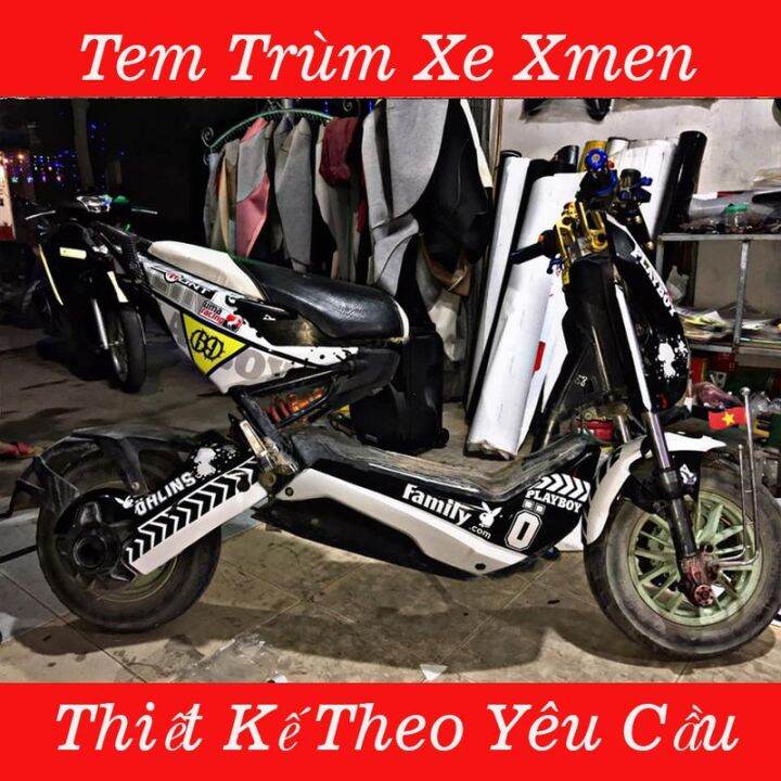 Sự kết hợp của hai màu sắc truyền thống đen và trắng đã tạo nên một thước phim hoàn hảo cho chiếc xe điện Xmen này! Tem trùm đẹp mắt và chất lượng cao giúp cho chiếc xe của bạn trở nên độc đáo và nổi bật. Hãy đến và khám phá chiếc xe điện Xmen đen trắng này trong hình ảnh.