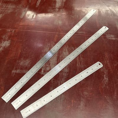 ไม้บรรทัดเหล็ก สแตนเลส ฟุตเหล็ก เขียนแบบ ยาว 30 ,50 ,60 CM. สินค้าในไทย