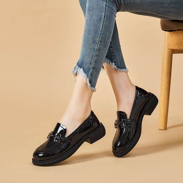 plover-single-shoes-for-women-with-low-heels-2023-new-spring-british-style-soft-soled-small-leather-shoes-versatile-flat-soled-loafers-for-women