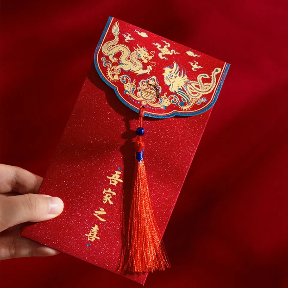 Gucci 2023 red packet/Angpow/Ang pow/angbao/angpau/Hong bao/sampul raya,  Hobbies & Toys, Stationery & Craft, Occasions & Party Supplies on Carousell