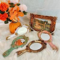 Small Handheld Makeup Mirror Vintage Portable Home Desk Mini Gold Mirror Vanity Bedroom Espelho De Maquiagem Asthetic Room Decor Mirrors