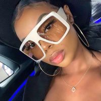 2022 New Vintage Big Frame Oversized Sunglasses Women Luxury Brand Designer Pink White Sun Glasses Square Shades Oculos