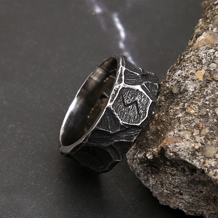 แฟชั่น-vintage-nordic-viking-rune-แหวน-punk-biker-สแตนเลส-amulet-แหวนผู้ชายผู้หญิงคู่เครื่องประดับของขวัญ-who-last-selected