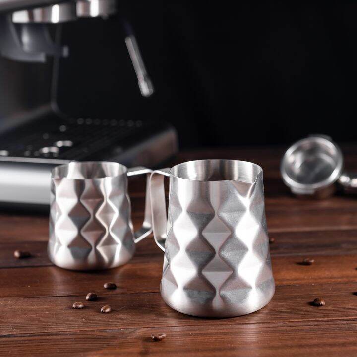 milk-frothing-pitcher-stainless-steel-coffee-espress-mlik-jug-diamond-special-surface-brushed-finish-coffee-creamer-milk-pitcher