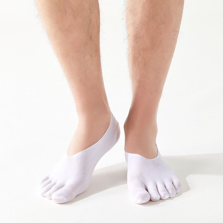 ถุงเท้าฤดูร้อน5นิ้วสำหรับผู้ชายผ้าไนลอนหัวรองเท้าไม่สั้นเนื้อบางเฉียบลำลองตัดถุงเท้าเรือปากแคบ