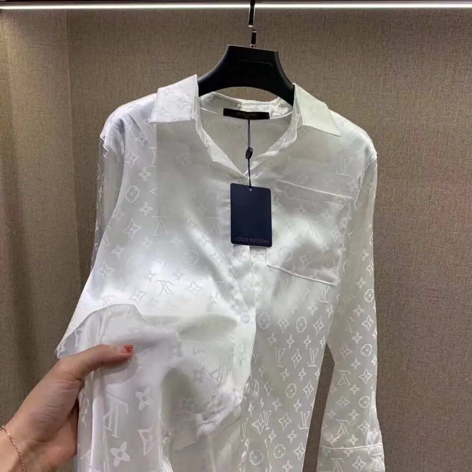 Original High Quality LV Women's Summer European Station Silk White Shirt  Women's Design Light Mature Vintage Loose White Shirt Korean Women