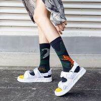 【cw】 New oil painting niche men 39;s socks Retro abstract art luxury cotton socks ！