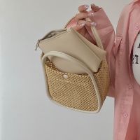 Uniqlo New Fashion version Luzi 2023 niche design new womens bag straw hand-held bucket bag single shoulder crossbody small bag mother bag