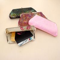 Dompet Koin Mini Kain Flanel Berwarna Wanita Kreatif Tas Clutch Pengait Kecil Dompet Wanita Dompet Tempat Kartu Tas Kosmetik