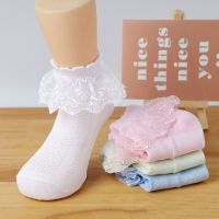 【LZ】№℗  Meias de babado de renda de algodão respirável infantil meias de malha fina meia curta branco sólido princesa fofas bebês crianças primavera verão