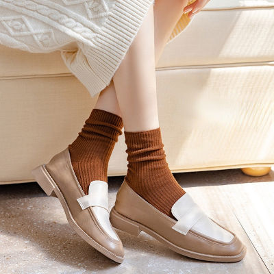 ถุงเท้าสตรีแฟชั่นสไตล์เกาหลีผ้าฝ้ายนุ่มสีทึบฤดูใบไม้ผลิและฤดูใบไม้ร่วงถุงเท้าระบายอากาศ