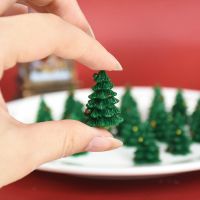 10Pcs Mini Christmas Tree Santa Snowmen Christmas Resin Accessories For Xmas Gifts DIY Crafts Miniature Phone Shell Cake Decor