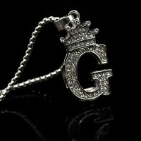 Fashion Luxury Charm Alloy Zircon A-Z Crown Alphabet Pendant Chain Necklace Punk HipHop Woman Man Initial Name Jewelry Gifts Hot