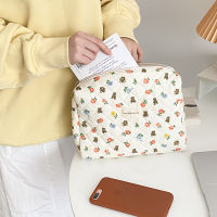 Hylhexyr Little Bear Flower Pattern Quilted Handbag Square Makeup Storage Bag Large Capacity Cosmetic Bags With Zipper