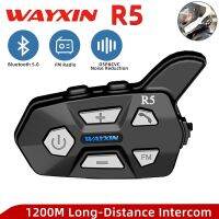 【LZ】☏℗✟  WAYXIN-Motocicleta Capacete Headsets Interfone FM Rádio Comunicação Interphone Impermeável 2 Riders R5 1pc