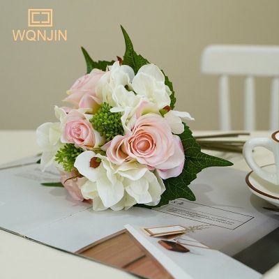 [AYIQ Flower Shop] WQNJIN ดอกไม้ประดิษฐ์ Rose ไฮเดรนเยียช่อดอกไม้เจ้าสาวถือดอกไม้งานแต่งงานหน้าแรกตารางโรงแรมตารางตกแต่งแจกัน Arrangement