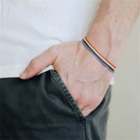 Ins Woven Rainbow Bracelets for Women Men Fashion LGBT Gay Lesbians Bisexuals Braided Bracelets on Hand Jewelry Friendship Gift Charms and Charm Brace