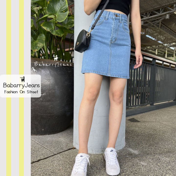 พร้อมส่ง-babarryjeans-กระโปรงยีนส์-ผญ-ทรงเอ-รุ่นคลาสสิค-original-สียีนส์อ่อน-ยาว-17-นิ้ว