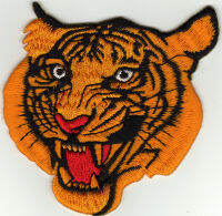 iron on patch Embroidery Tiger head predator 7x8cm นักล่า  เสือ  ตัวรีด เย็บติดผ้าประเทศไทย โลโก้ปัก มีกาวสำหรับรีด ตกแต่งเสื้อผ้า