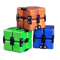 ✢☍ QiYi 2x2 Crazy Cube 2x2x2 Endless Magic Infinite Cube Relax Relieve Pressure 2 Layers Cube Puzzle Toys For Children Gift