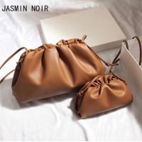 Jasmin Noir กระเป๋าสะพาย หนัง PU นุ่ม แฟชั่นสำหรับผู้หญิง