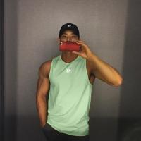 2022 Mens Gym Tank top Men Fitness Sleeveless Shirt Male Mesh Breathable Fitness Sports Vest Undershirt Gyms Running Vest Men