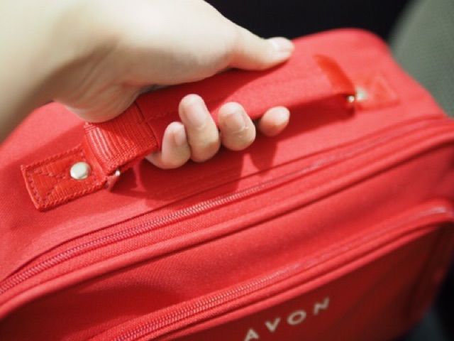 avon-กระเป๋าเครื่องสำอาง