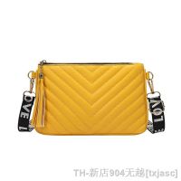 hot【DT】❀  Pattern Embroidery 2023 Foreign Female Ladies Handbag and Messenger  Personality Shoulder Crossbody