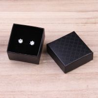 【CW】 Wholesale Fashion Jewelry Boxcolor Rings Box5x5x3 Display PackagingBox