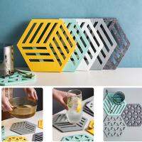 【CW】✑✻  Hexagon Hollow Coaster Felt Cup Soft Insulated Non Hot Drink Holder Desktop Decoration