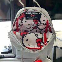 2022 ใหม่อินเทรนด์ Hellokitty น่ารักวิทยาเขตร่วมกระเป๋าเป้สะพายหลัง Schoolbag หญิงคอมพิวเตอร์กระเป๋าเป้สะพายหลังกระเป๋าเป้สะพายหลัง