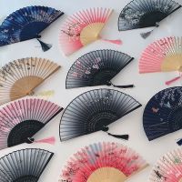 【CW】 Elegant Chinese style Pattern Folding Hand Fans Flower Print Vintage Fan Polyester Fans Wood Plain Silk Performance Fan веер