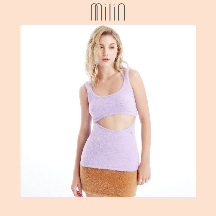 milin-two-pieces-fluffy-curve-neckline-with-halter-spaghetti-straps-overlay-knitted-top-เสื้อทอนิตติ้งขนนุ่มแบบสองชิ้นทรงคอโค้งพร้อมสายสปาเก็ตตี้คล้องคอ-kissable-top