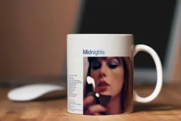 taylor swift evolution mug